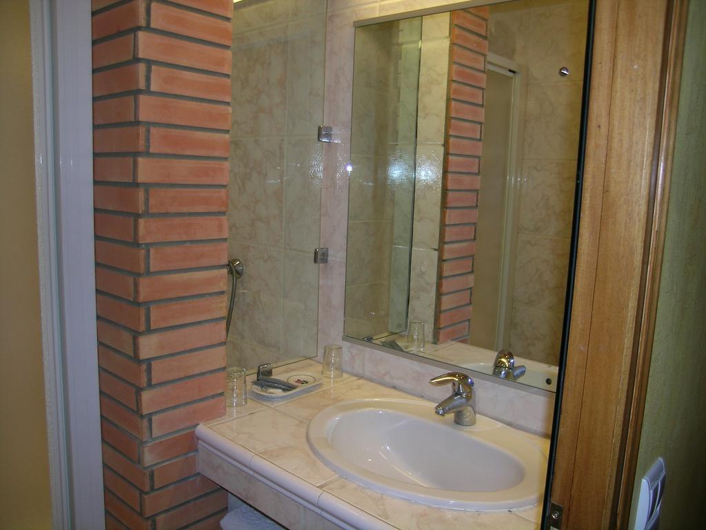 Hotel La Pergola Amélie-les-Bains-Palalda Værelse billede